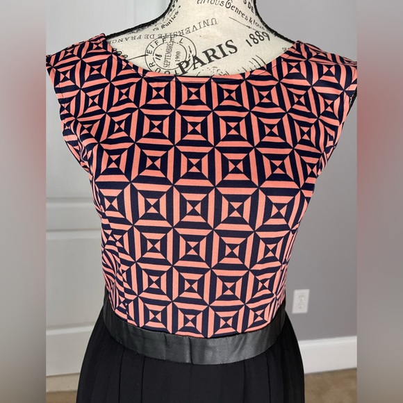 JEALOUS TOMATO DRESS.                  B-203 - Picture 3 of 13